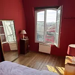 Quiet & Bright Apartment